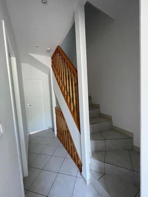 Maison Lumineuse Villemoustaussou المظهر الخارجي الصورة